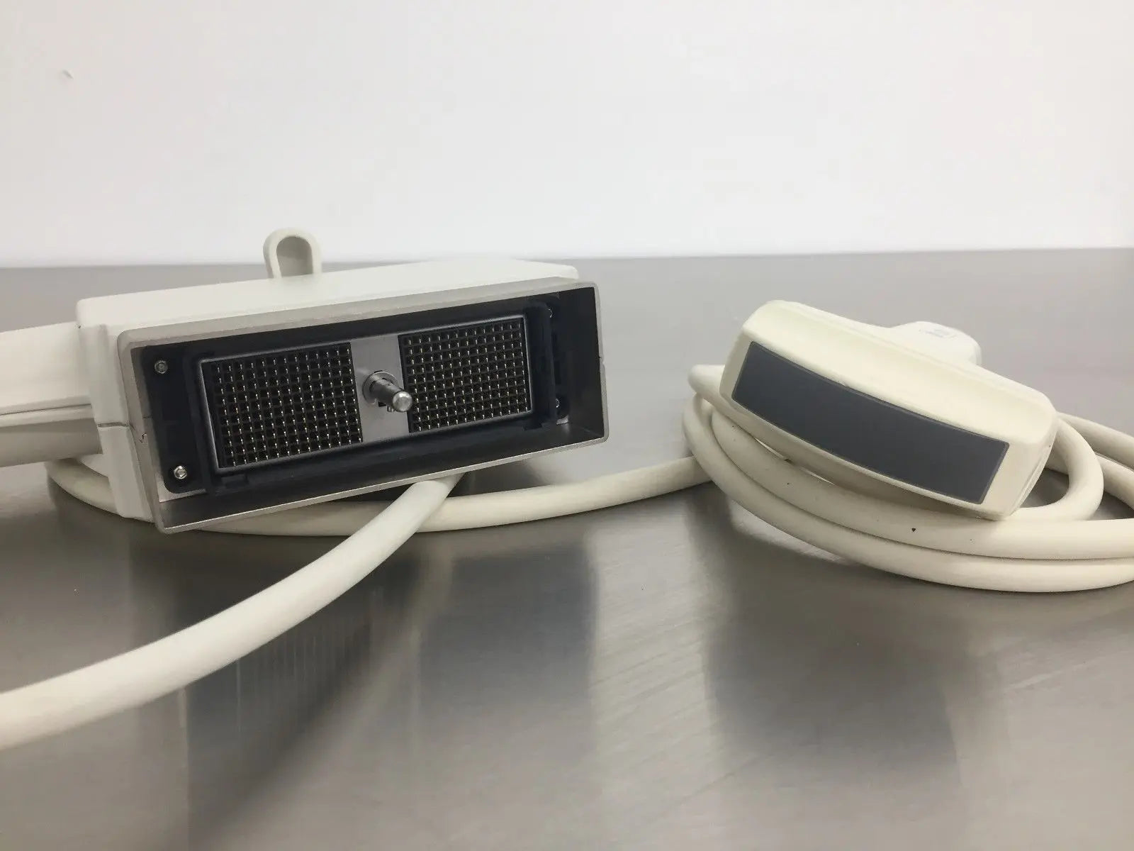 GE Logiq 200 Pro Ultrasound w/ 3Cb Probe, Version 3.16B DIAGNOSTIC ULTRASOUND MACHINES FOR SALE