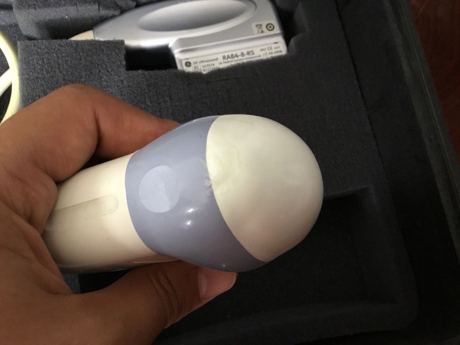 GE Voluson i Portable Ultrasound System and 4D Transducer probe, Protective case DIAGNOSTIC ULTRASOUND MACHINES FOR SALE