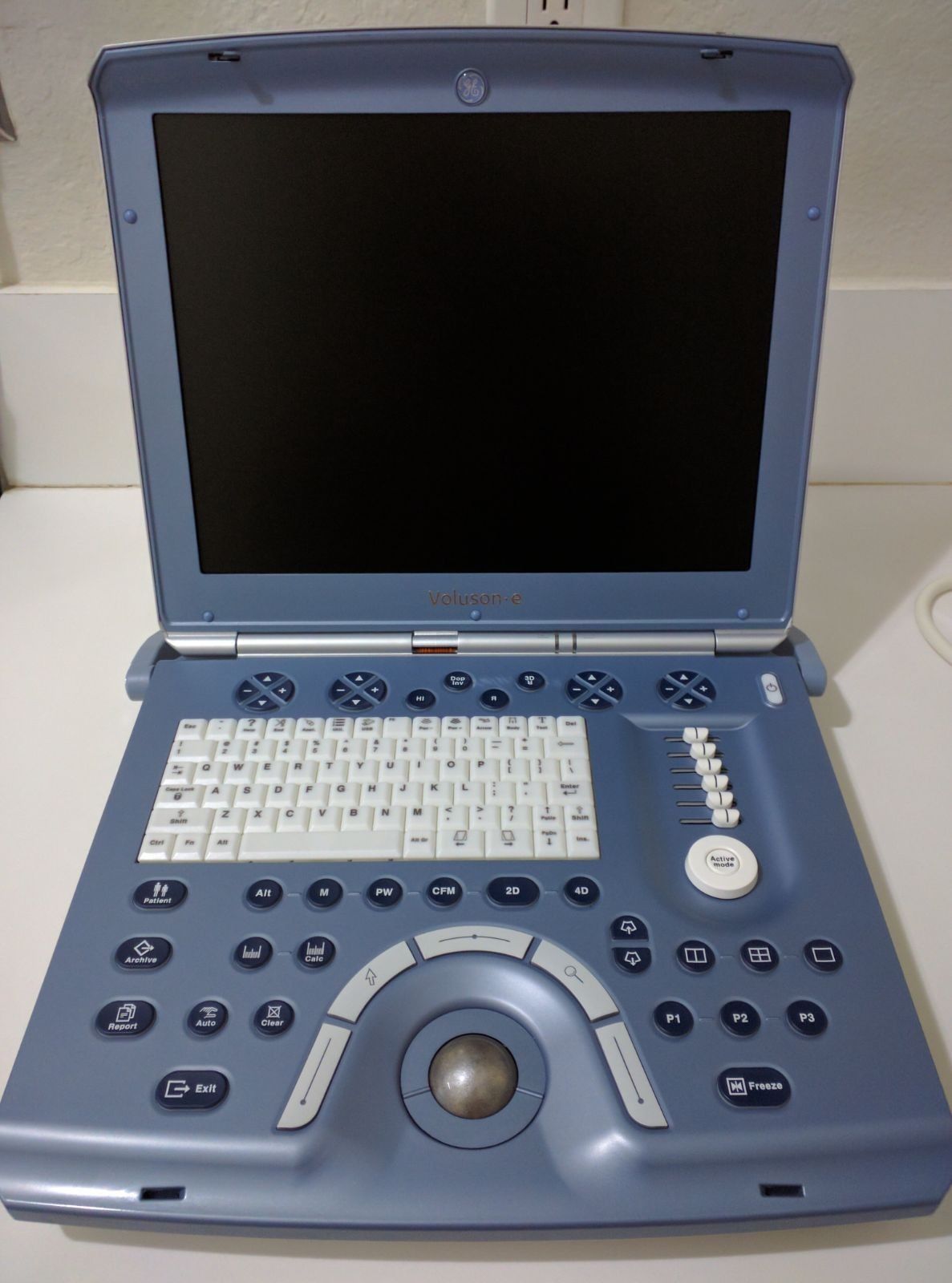 GE VOLUSON E BT08 3D/4D W/2 PROBES ULTRASOUND SYSTEM DIAGNOSTIC ULTRASOUND MACHINES FOR SALE