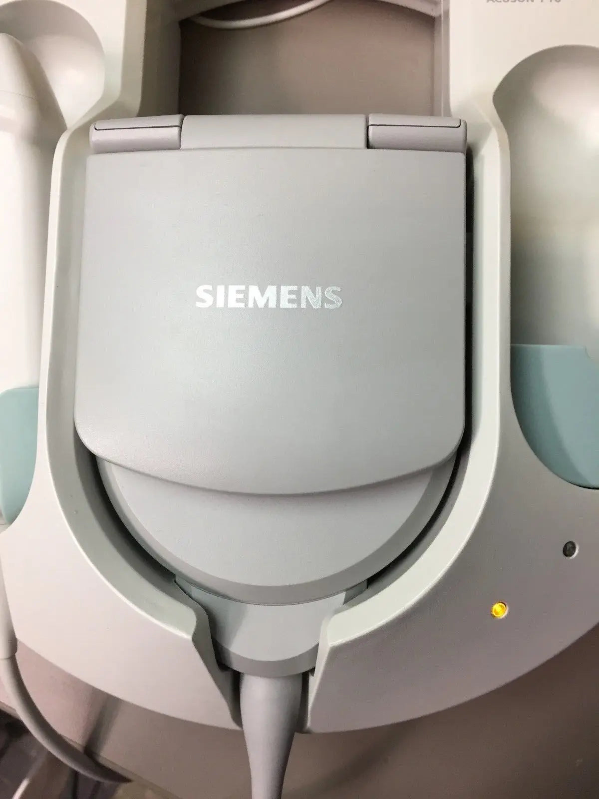 SIEMENS ACUSON P10 PORTABLE ULTRASOUND SYSTEM DIAGNOSTIC ULTRASOUND MACHINES FOR SALE