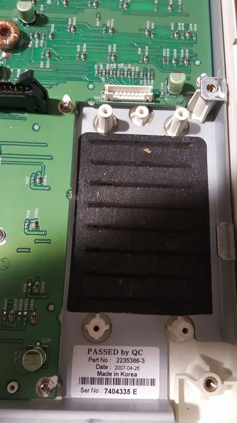 GE Logiq Ultrasound General Parts P/N 2235386-3 For Parts DIAGNOSTIC ULTRASOUND MACHINES FOR SALE