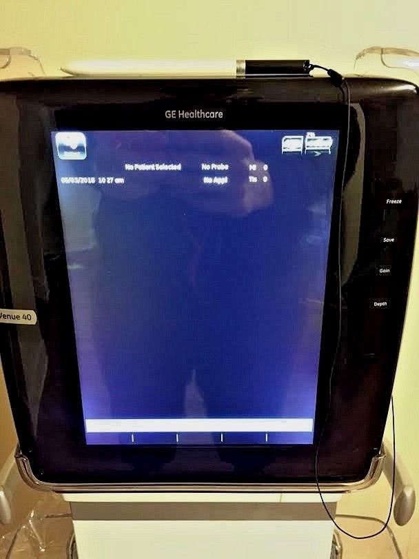 GE Venue 40 Ultrasound Unit with Stand and Two Probes (see description) DIAGNOSTIC ULTRASOUND MACHINES FOR SALE