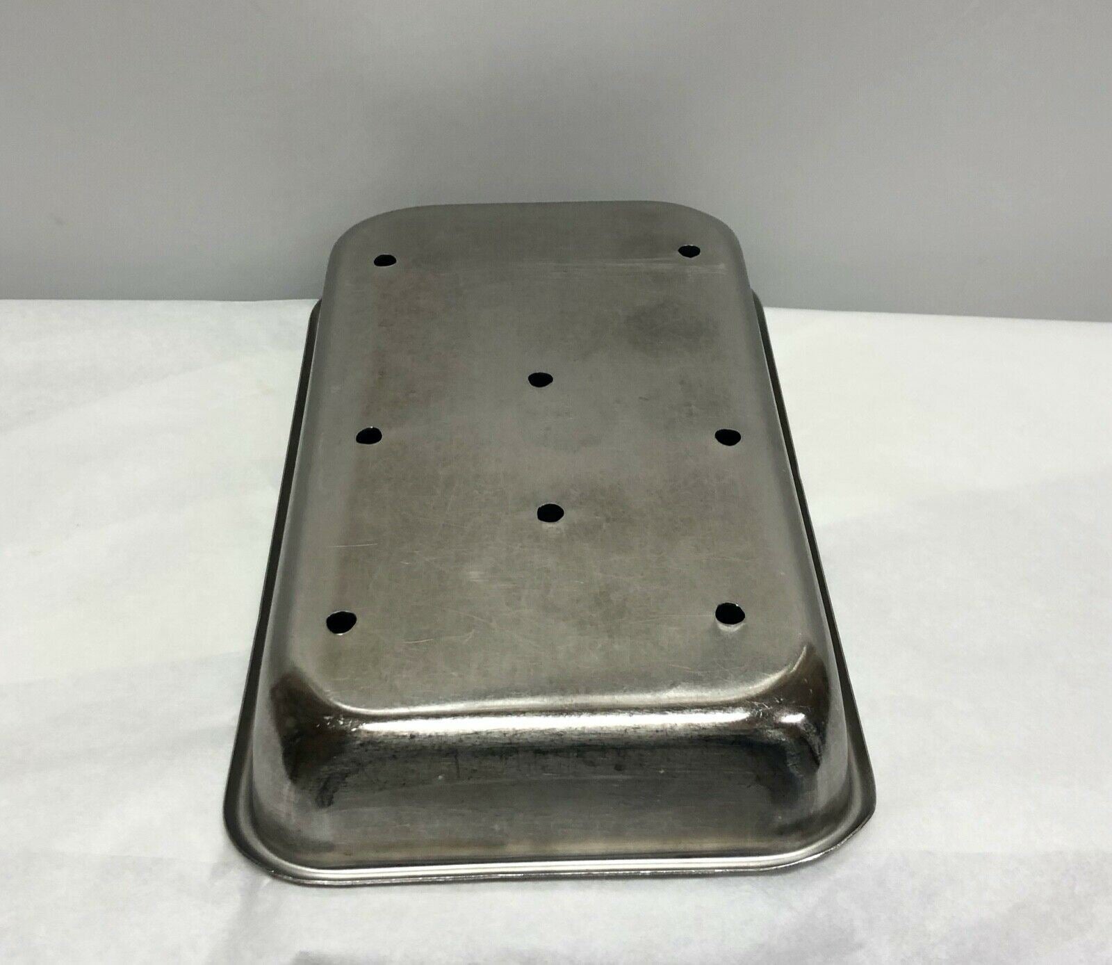 Vollrath 7312-2 Stainless Steel Tray With Holes | KMCE-113 DIAGNOSTIC ULTRASOUND MACHINES FOR SALE