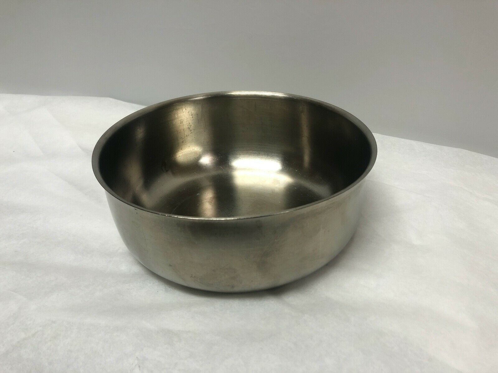 Unbranded Stainless Steel Surgical Bowl (Diameter 8" and Depth 3") | KMCE-80 DIAGNOSTIC ULTRASOUND MACHINES FOR SALE