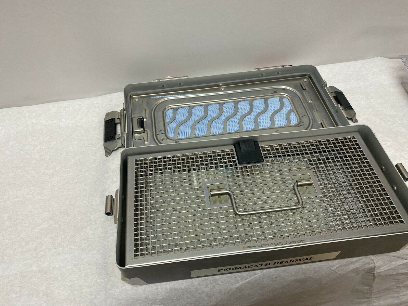 11" Long Small Locking Sterilization 1016 (COL) Tray | KMCE-233 DIAGNOSTIC ULTRASOUND MACHINES FOR SALE