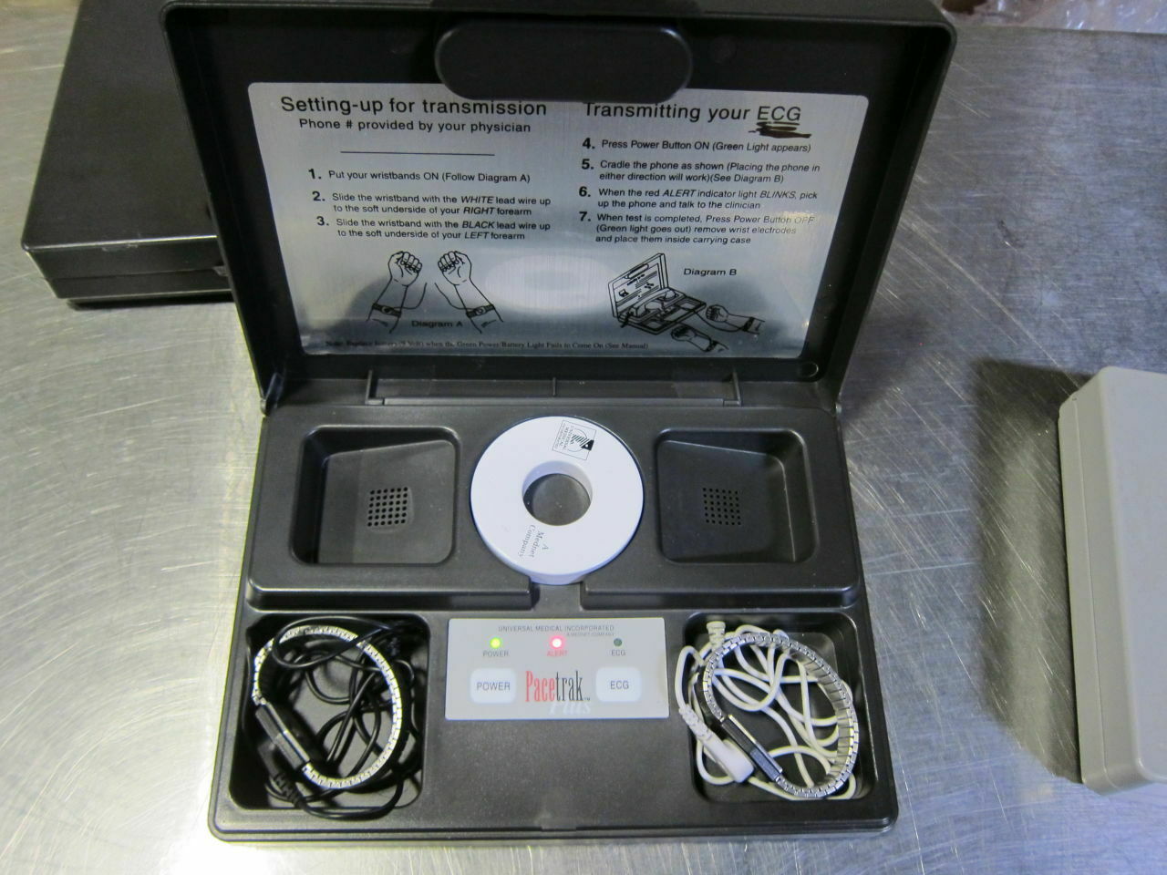 Mednet Pacetrak Plus Portable ECG In Case DIAGNOSTIC ULTRASOUND MACHINES FOR SALE