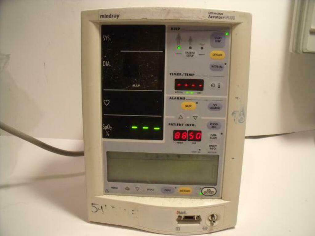 Mindray DataScope Accutorr Plus Vital Signs Monitor | PR2009 DIAGNOSTIC ULTRASOUND MACHINES FOR SALE