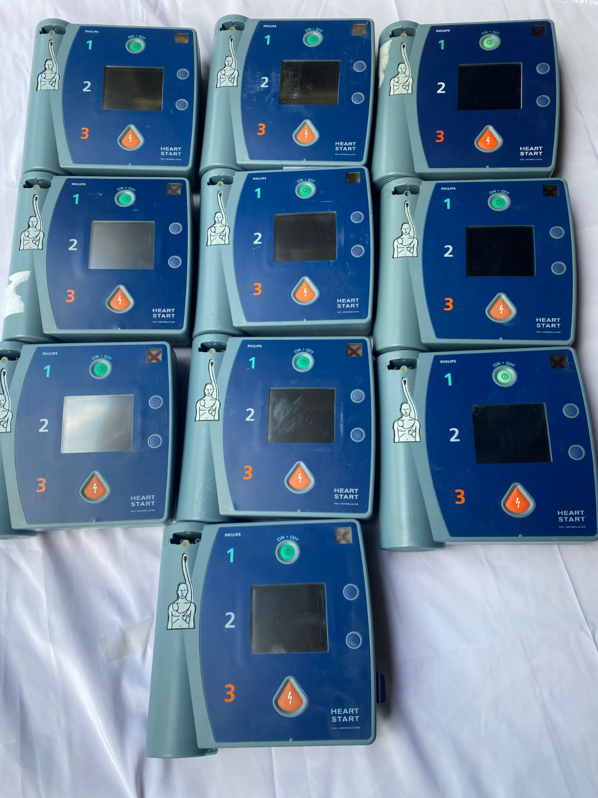 Lots of 100 PHILIPS Heartstart FR2 AED DIAGNOSTIC ULTRASOUND MACHINES FOR SALE