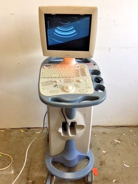 Toshiba Famio 8 Ultrasound DIAGNOSTIC ULTRASOUND MACHINES FOR SALE