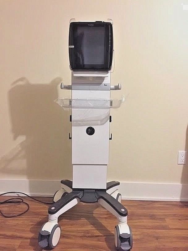GE Venue 40 Ultrasound Unit with Stand and Two Probes (see description) DIAGNOSTIC ULTRASOUND MACHINES FOR SALE
