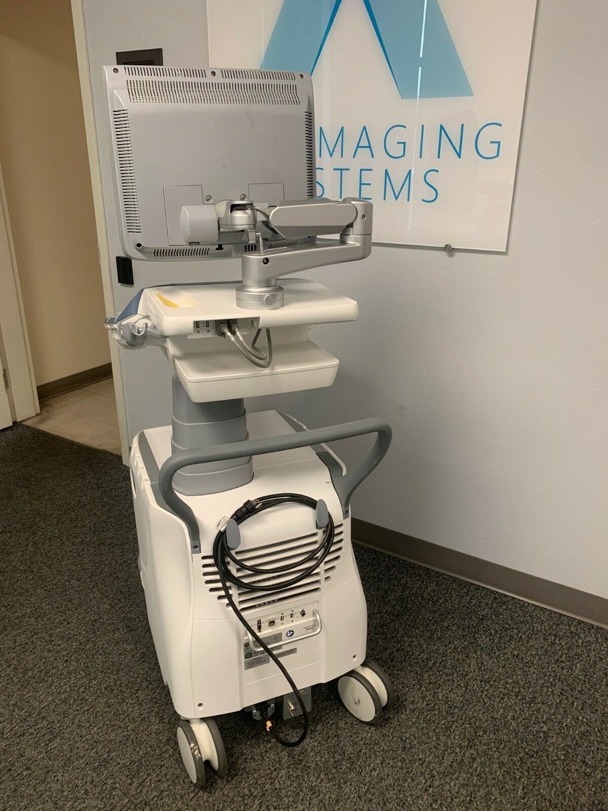 GE Voluson E8 BT13 (HDLive) Ultrasound Machine DIAGNOSTIC ULTRASOUND MACHINES FOR SALE