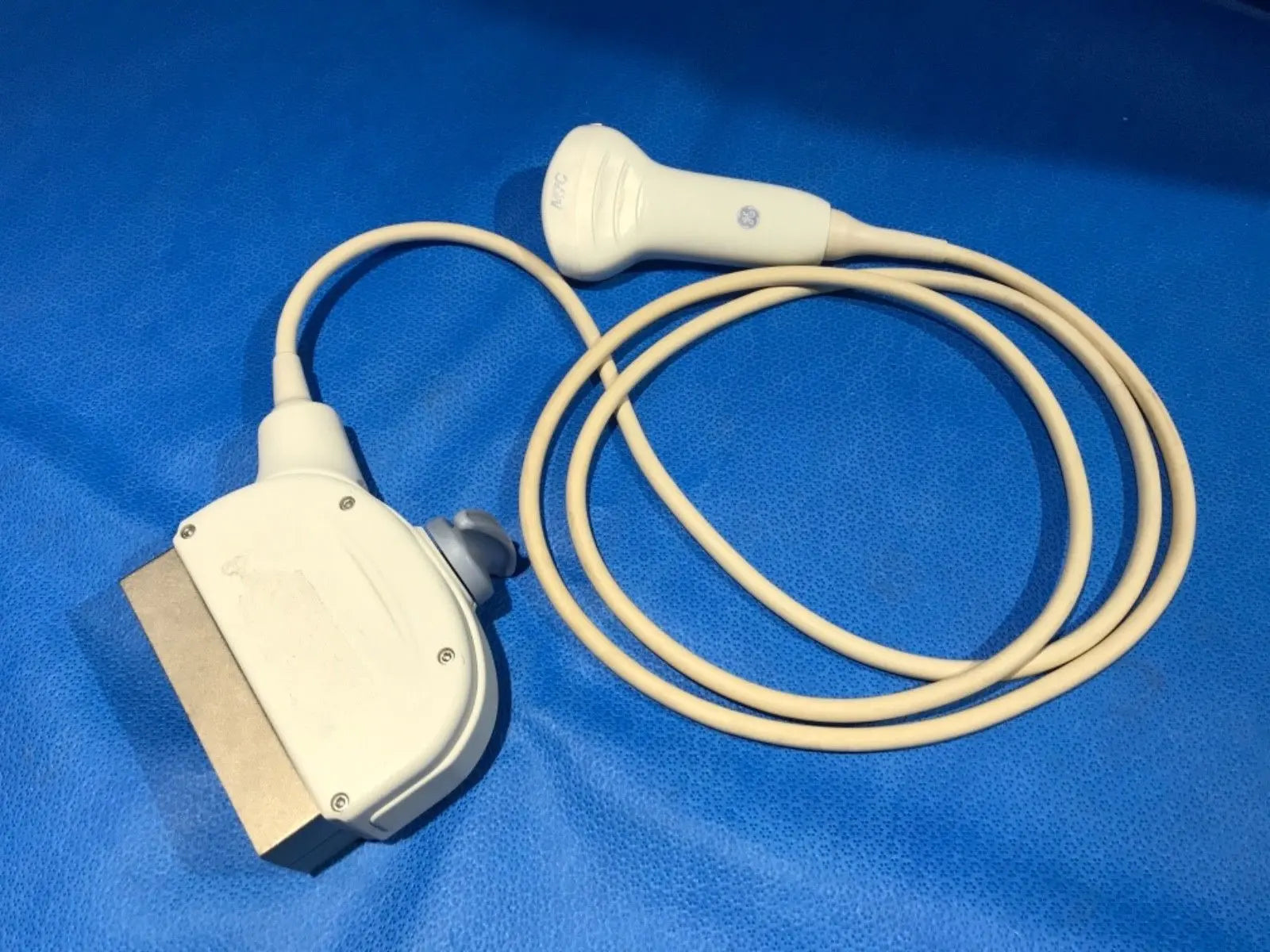 GE M7C Ultrasound Probe / Transducer logiq 9 DIAGNOSTIC ULTRASOUND MACHINES FOR SALE
