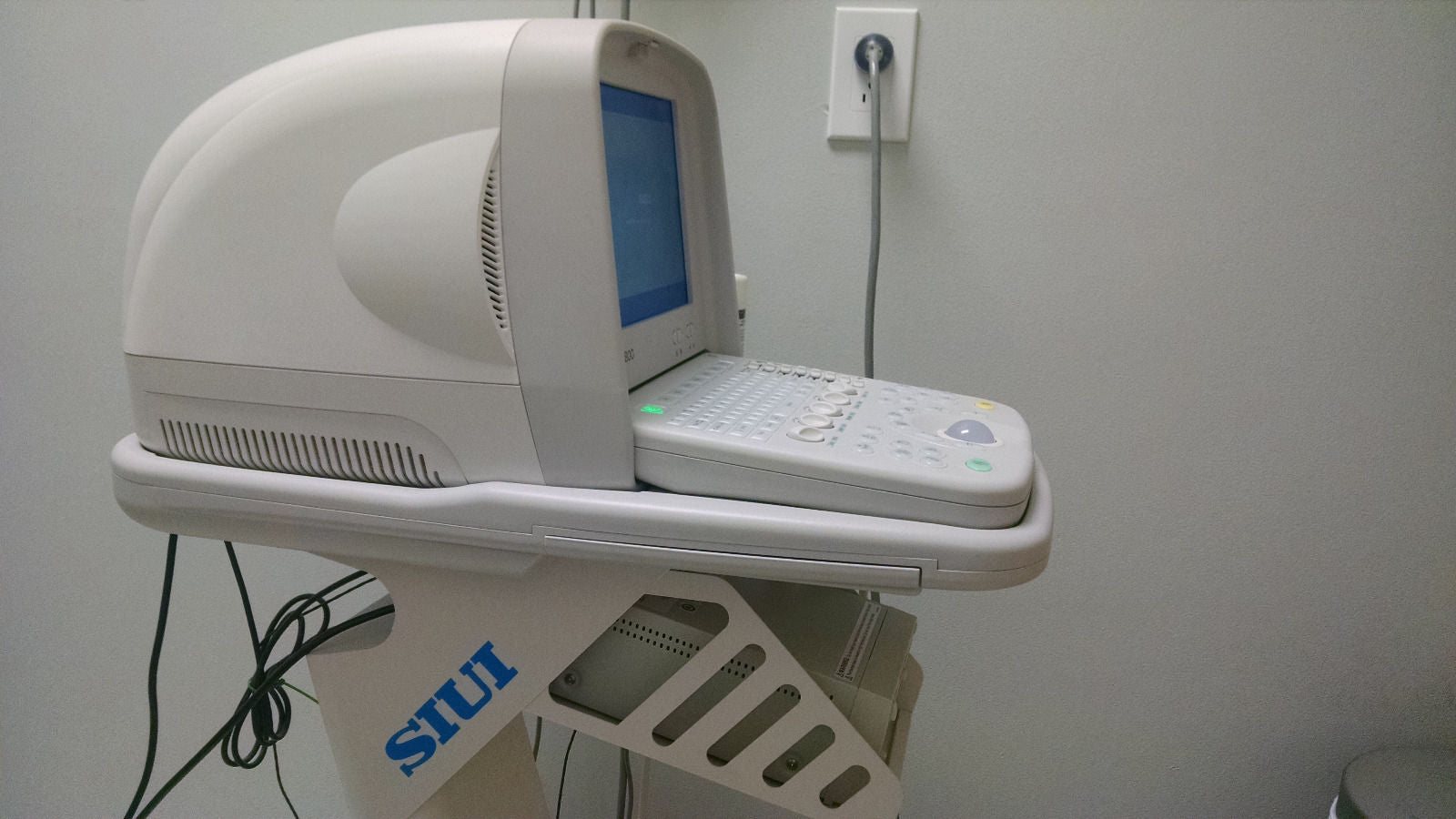 SIUI CTS-8800 Diagnostic Ultrasound Imaging System, With Cart and Printer DIAGNOSTIC ULTRASOUND MACHINES FOR SALE