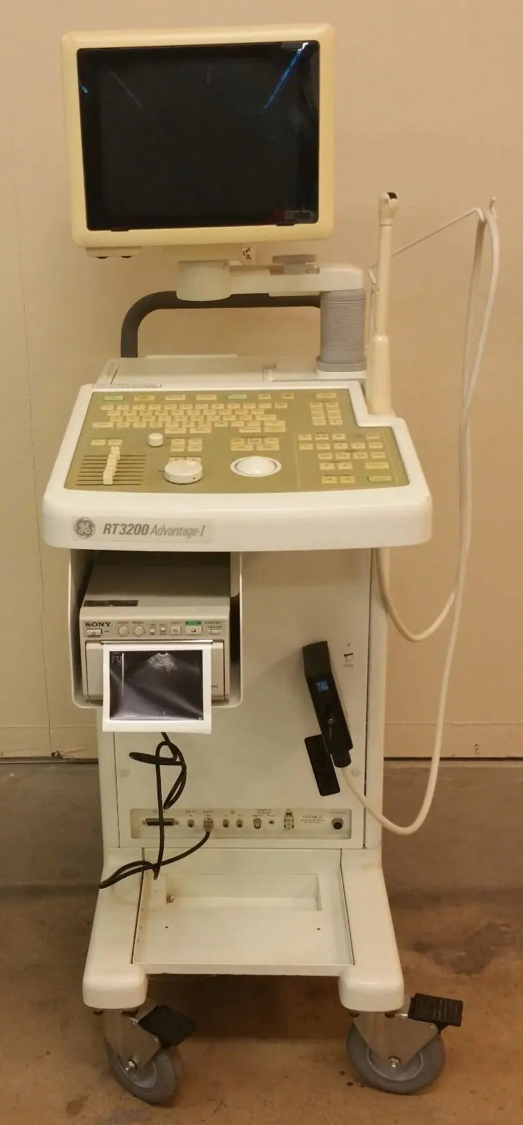 GE RT 3200 Advantage-I Ultrasound Inv 3430 DIAGNOSTIC ULTRASOUND MACHINES FOR SALE
