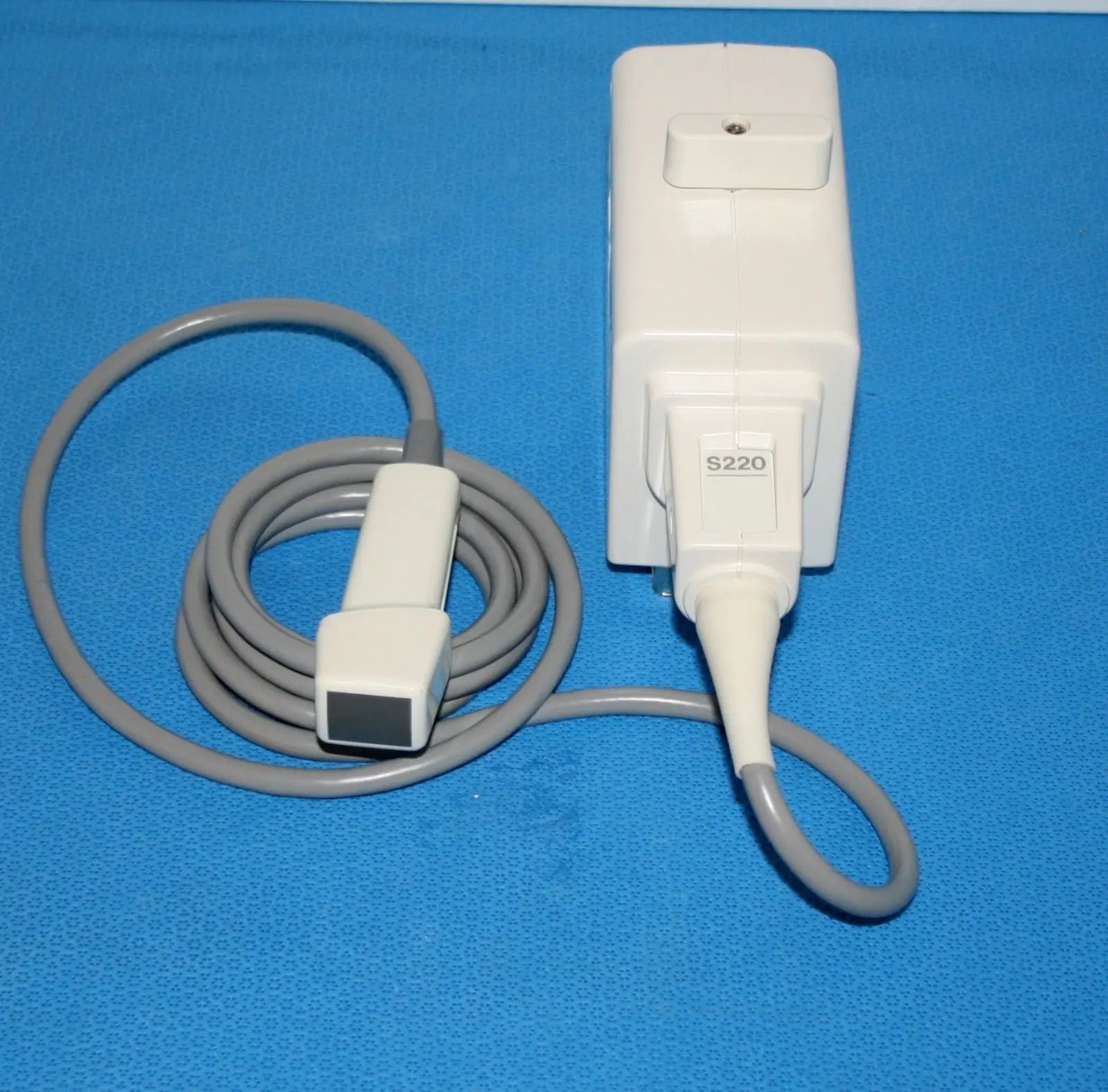 GE S220 2.5/D2.2 MHz  LINEAR ARRAY ULTRASOUND TRANSDUCER Probe  Model  2121793-2 DIAGNOSTIC ULTRASOUND MACHINES FOR SALE