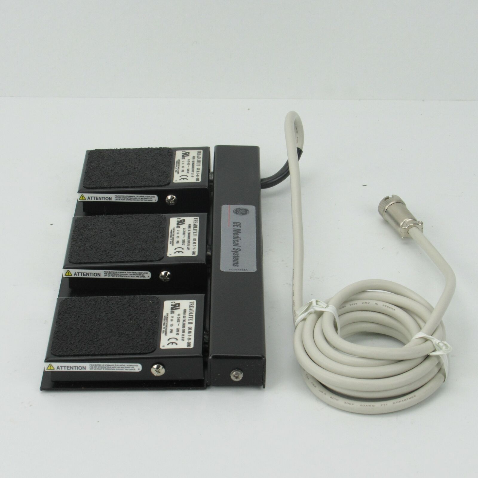 GE VIVID 7 3-PEDAL ULTRASOUND FOOTSWITCH FOR VIVID 7- FB200952 - H45101BA DIAGNOSTIC ULTRASOUND MACHINES FOR SALE