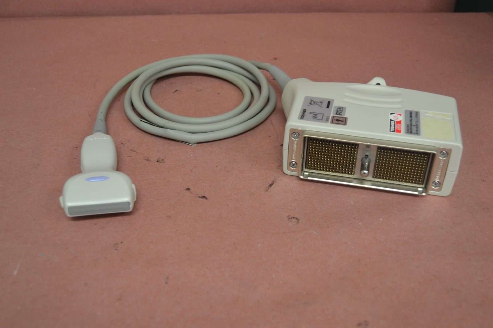 Toshiba PLT-1204AT 4-7MHz Linear Ultrasound Transducer Probe DIAGNOSTIC ULTRASOUND MACHINES FOR SALE