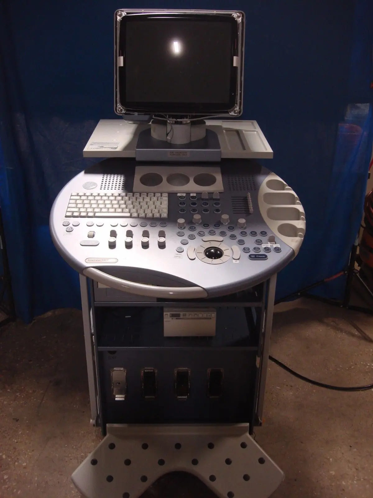 2007 GE VOLUSON 730 PRO V  ULTRASOUND SYSTEM BT05 DIAGNOSTIC ULTRASOUND MACHINES FOR SALE