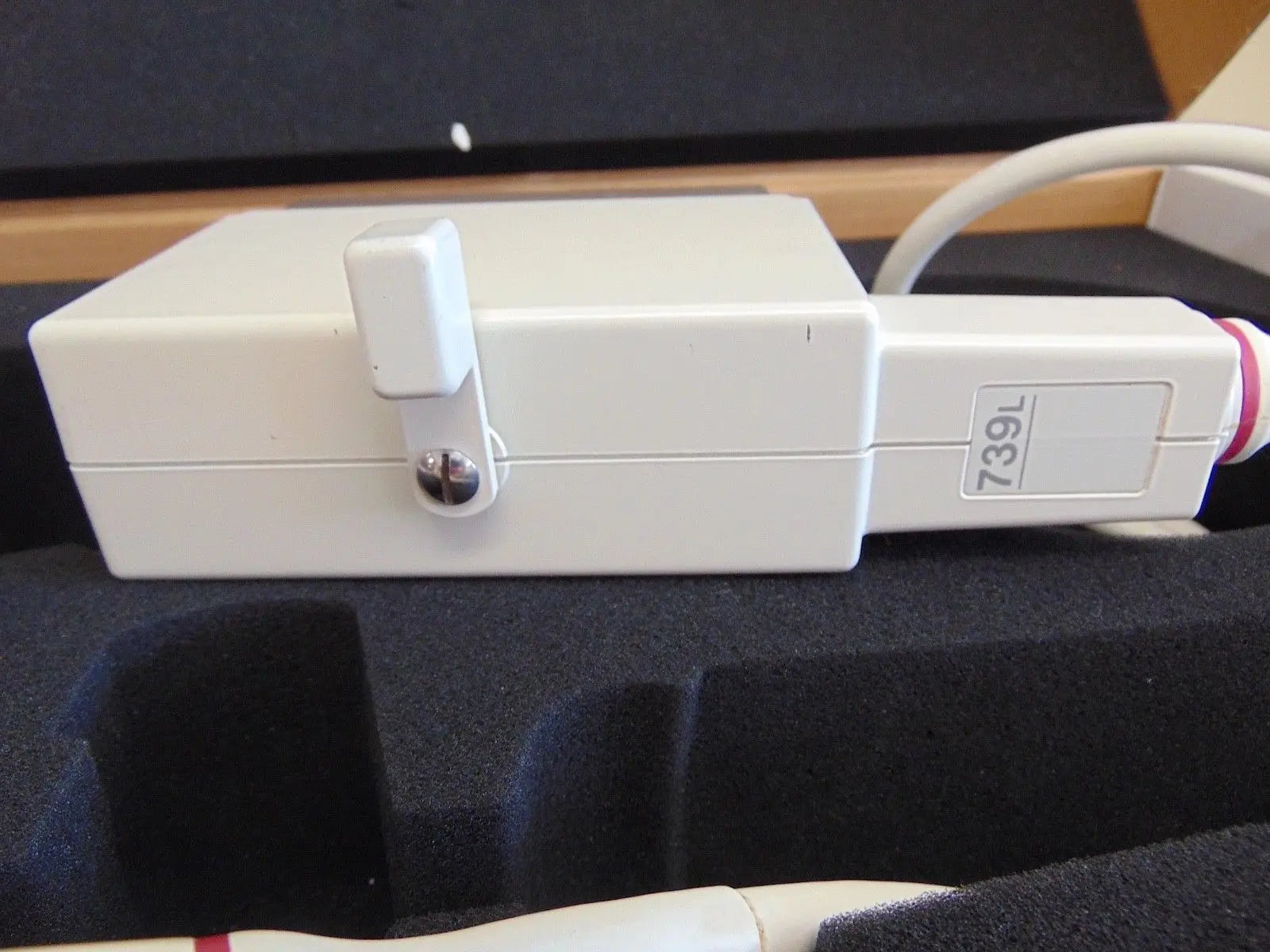 GE ~  Ultrasound Probe ~ Model ~ 739L  ~ Good Cosmetic Condition ~ H56 DIAGNOSTIC ULTRASOUND MACHINES FOR SALE