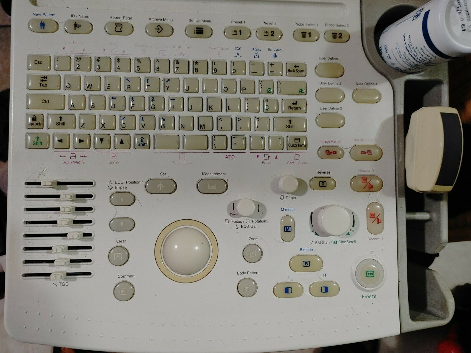 Ultrasound Machine GE Logiq 200 DIAGNOSTIC ULTRASOUND MACHINES FOR SALE