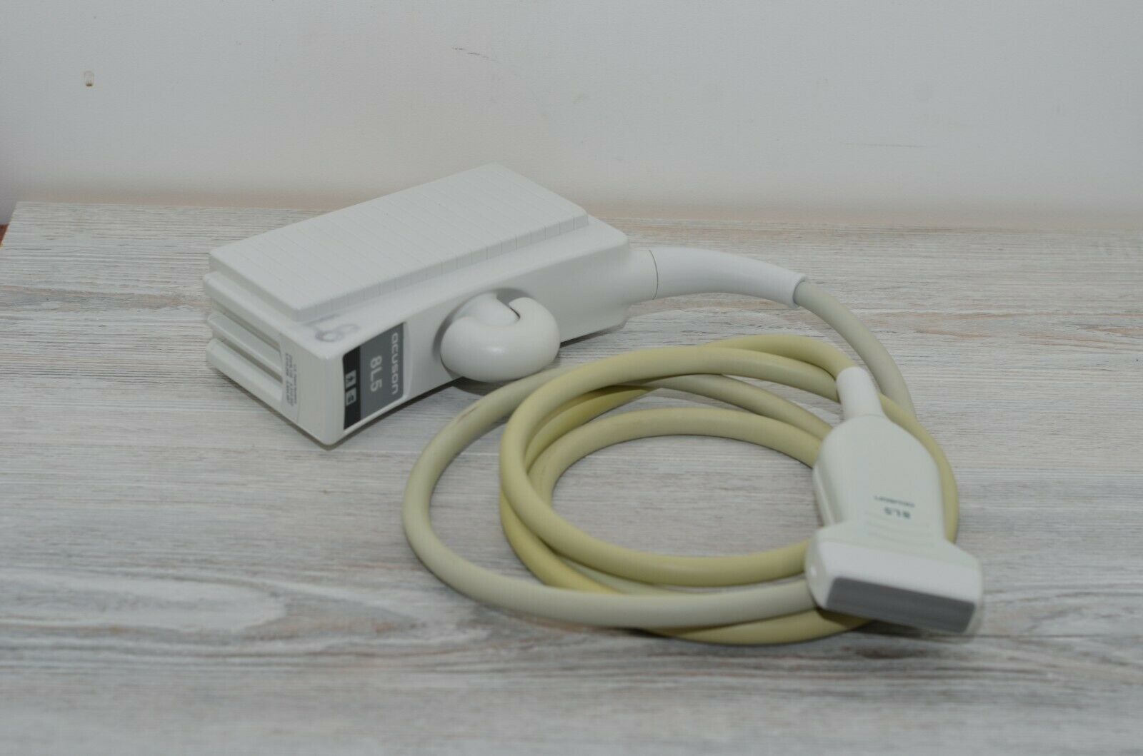 Acuson 8L5 Ultrasound Transducer Probe, Linear Array 08247447 DIAGNOSTIC ULTRASOUND MACHINES FOR SALE