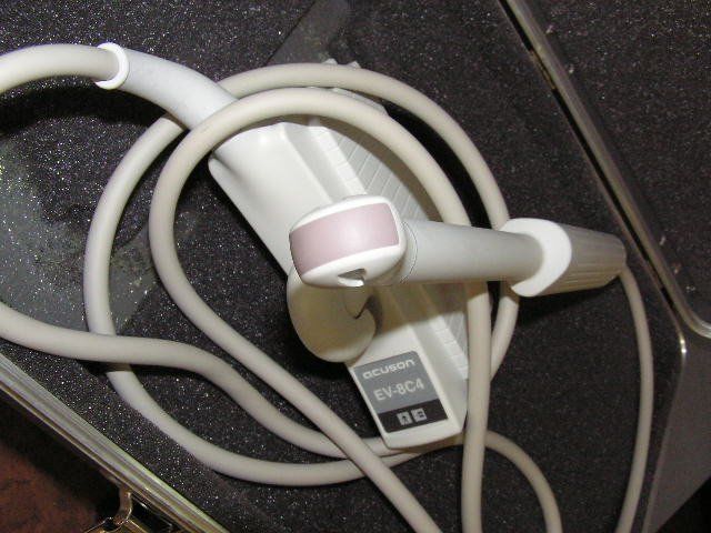 Siemens Acuson EV-8C4 Ultrasound Transducer  WE HAVE Sixteen (16 ) OF THEM DIAGNOSTIC ULTRASOUND MACHINES FOR SALE