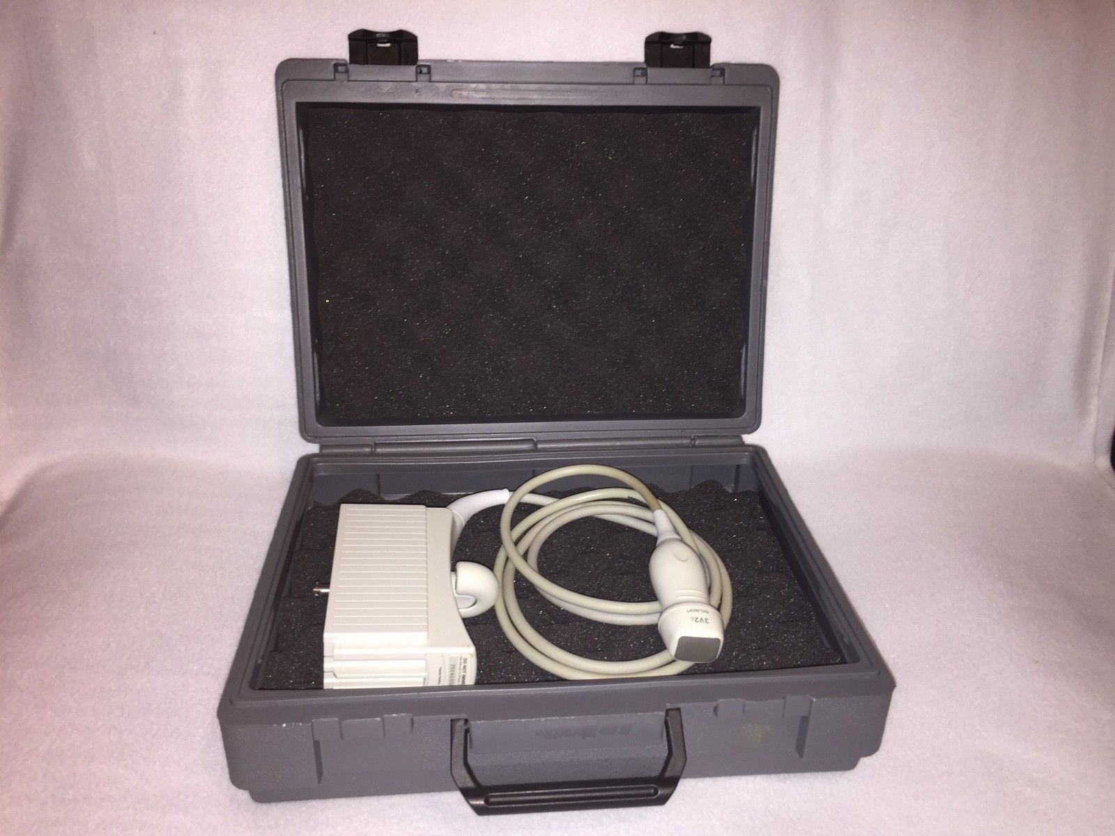 Acuson 3v2c Ultrasound Probe with Case - Tested - Warranty  DIAGNOSTIC ULTRASOUND MACHINES FOR SALE