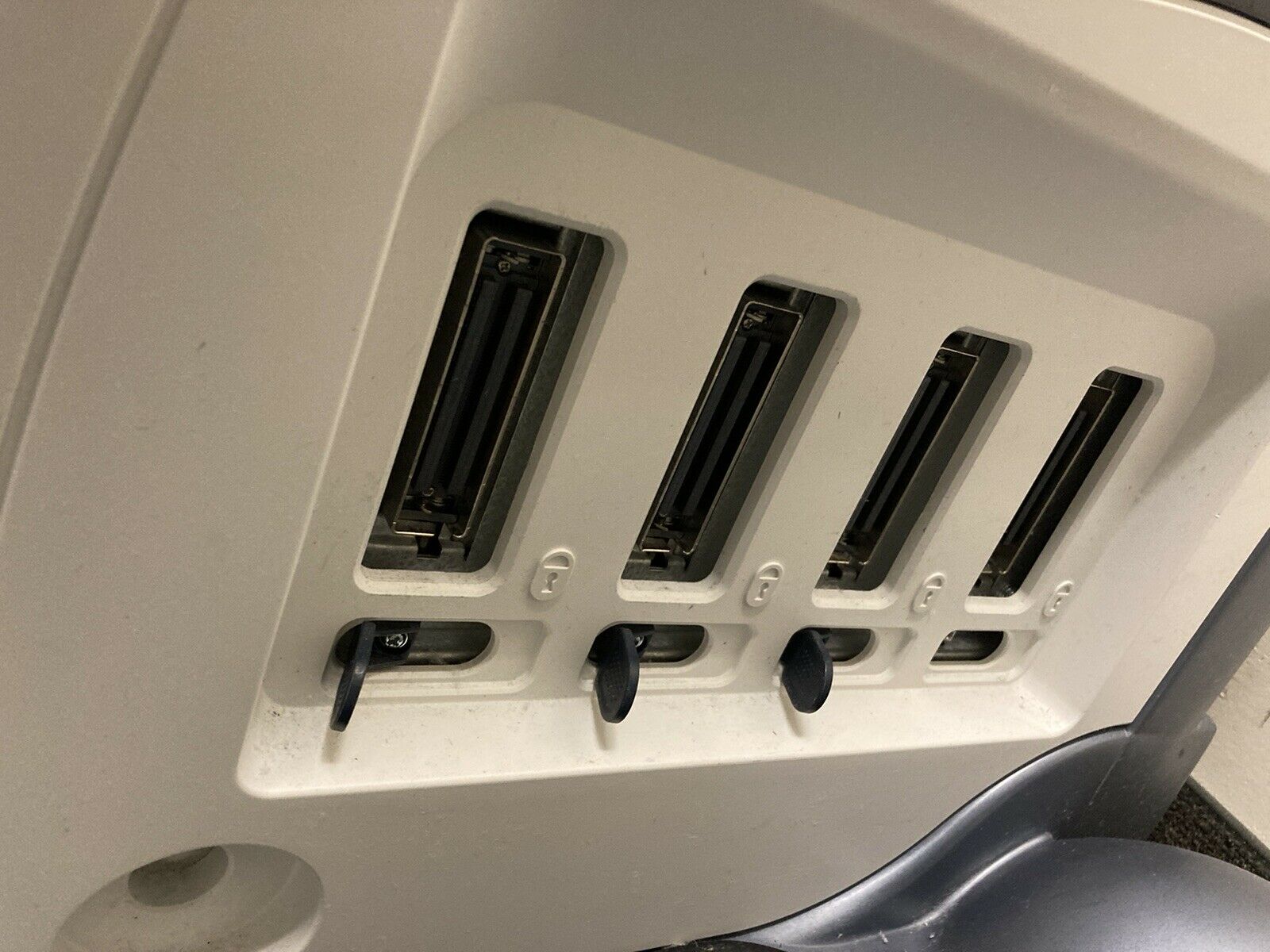 GE Voluson S8 BT11 Ultrasound System DIAGNOSTIC ULTRASOUND MACHINES FOR SALE