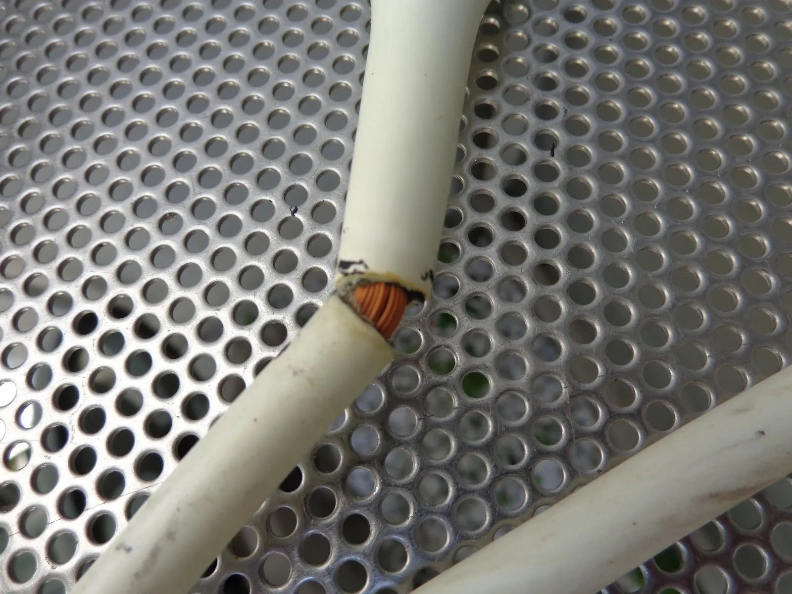 GE Medical System Ultrasound probe 2259151 (Damaged upper cable) C358 DIAGNOSTIC ULTRASOUND MACHINES FOR SALE