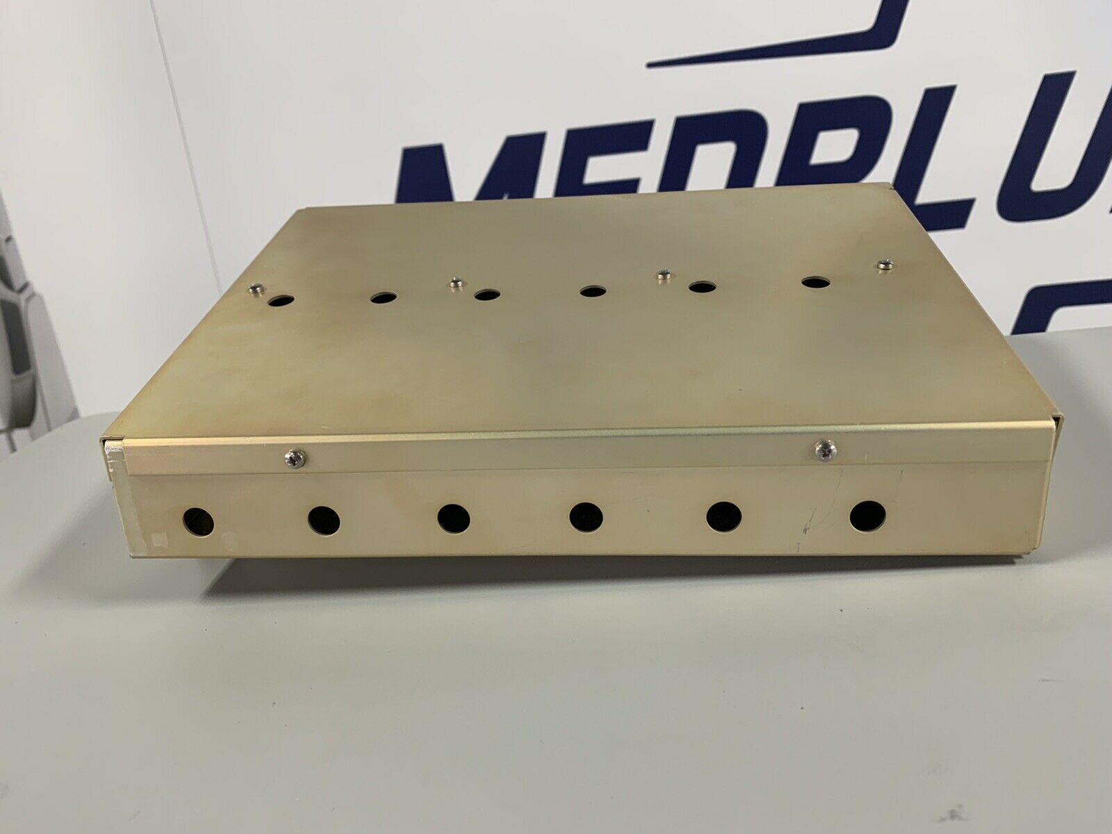 GE LOGIQ 9 ULTRASOUND IEIO EXTERNAL I/O ASSEMBLY PANEL FB200198-14 DIAGNOSTIC ULTRASOUND MACHINES FOR SALE