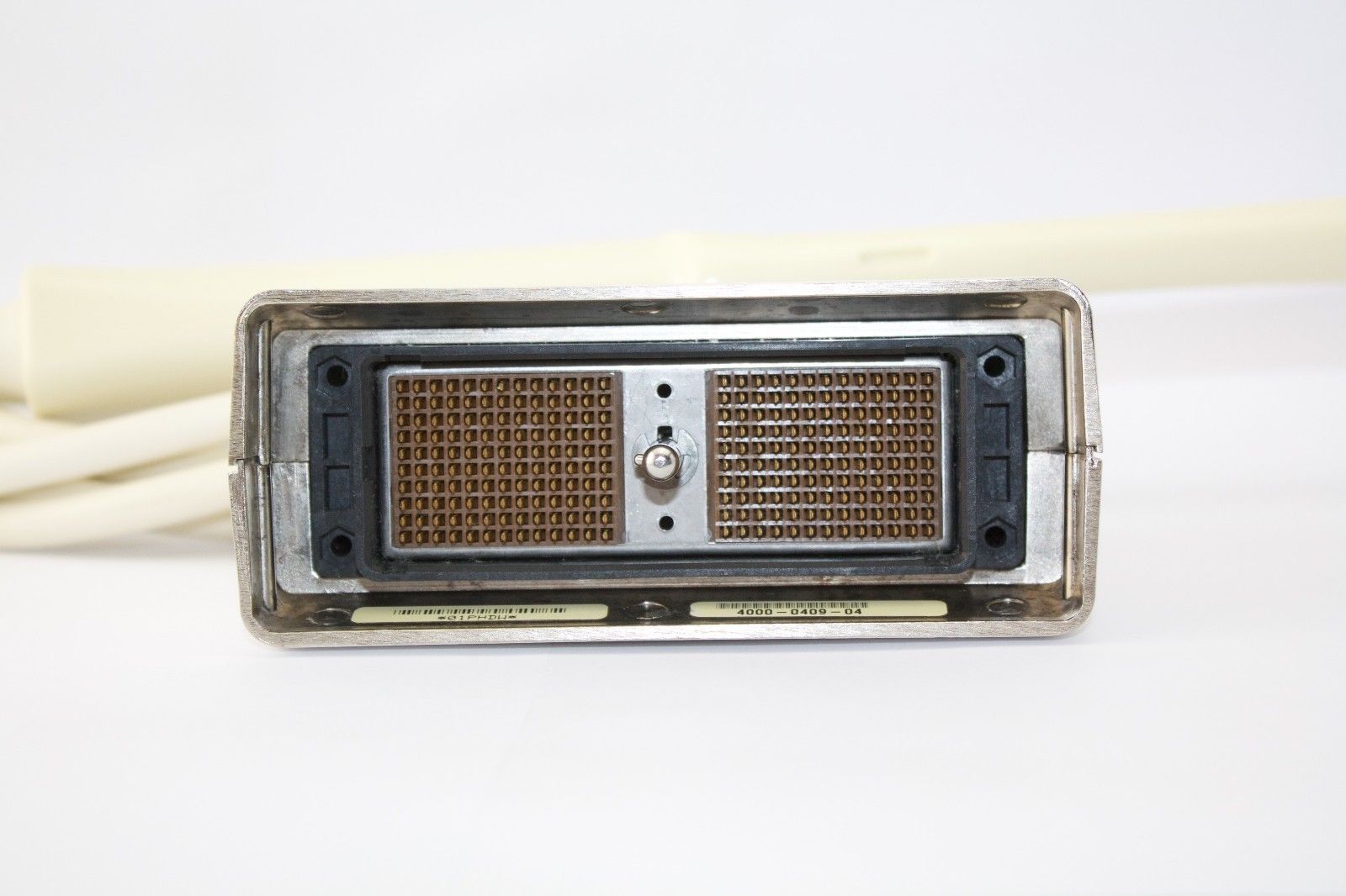 probe close-up of connector