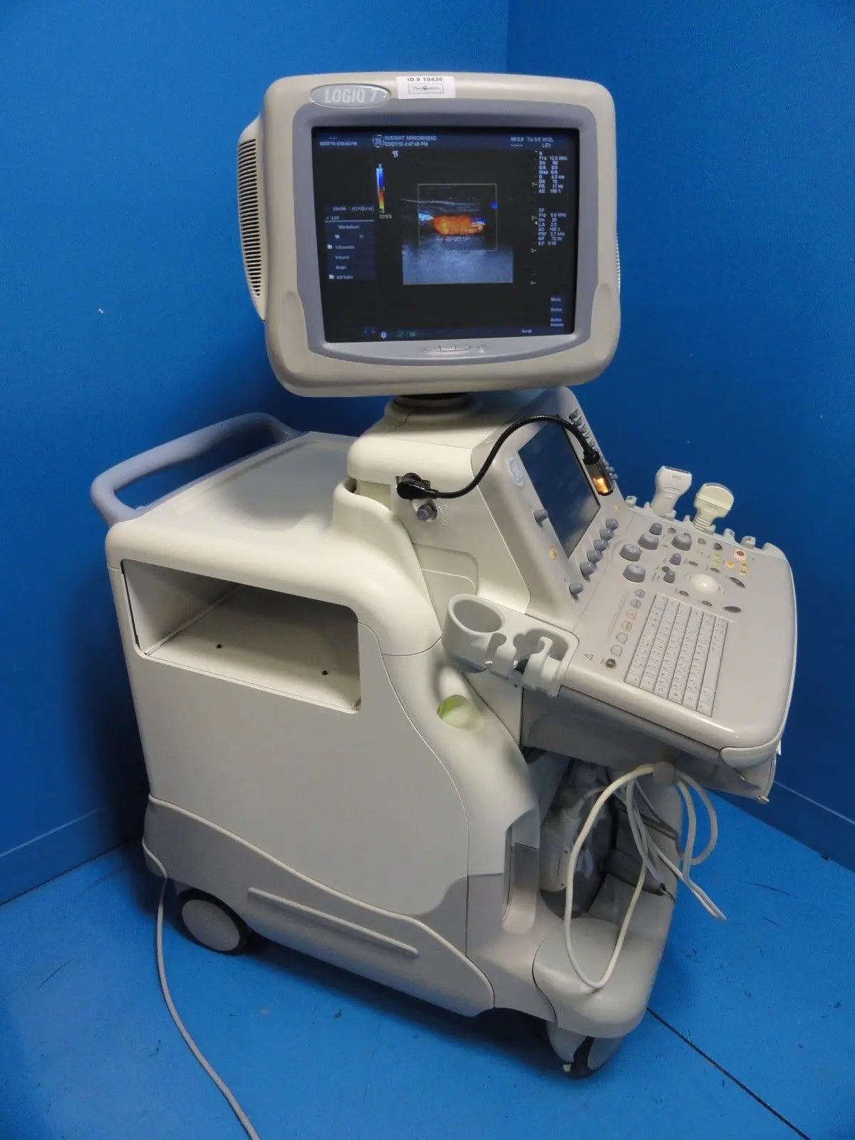 2004 GE Logiq 7 Ultrasound System W/ M12L, 3.5C Probes & B/W Printer (10439) DIAGNOSTIC ULTRASOUND MACHINES FOR SALE