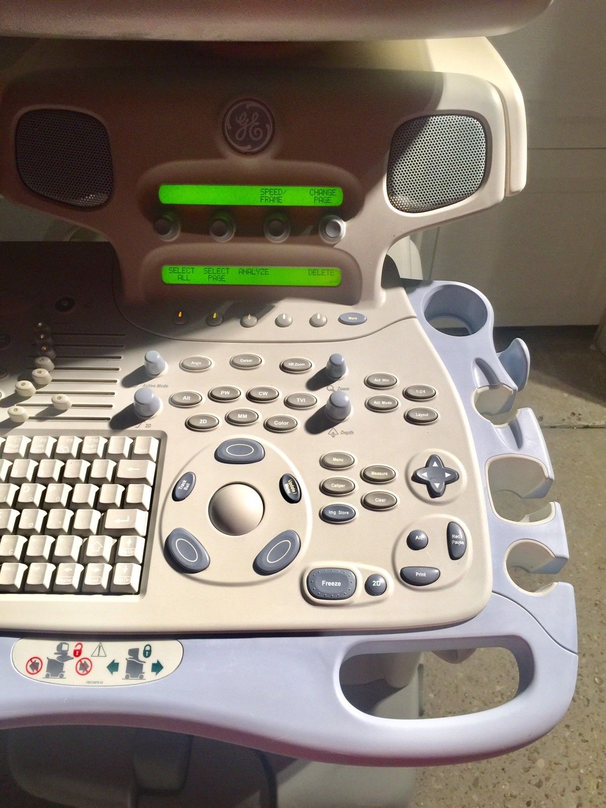 GE Vivid 7 Pro Ultrasound - PRICED TO SELL!!!!! DIAGNOSTIC ULTRASOUND MACHINES FOR SALE