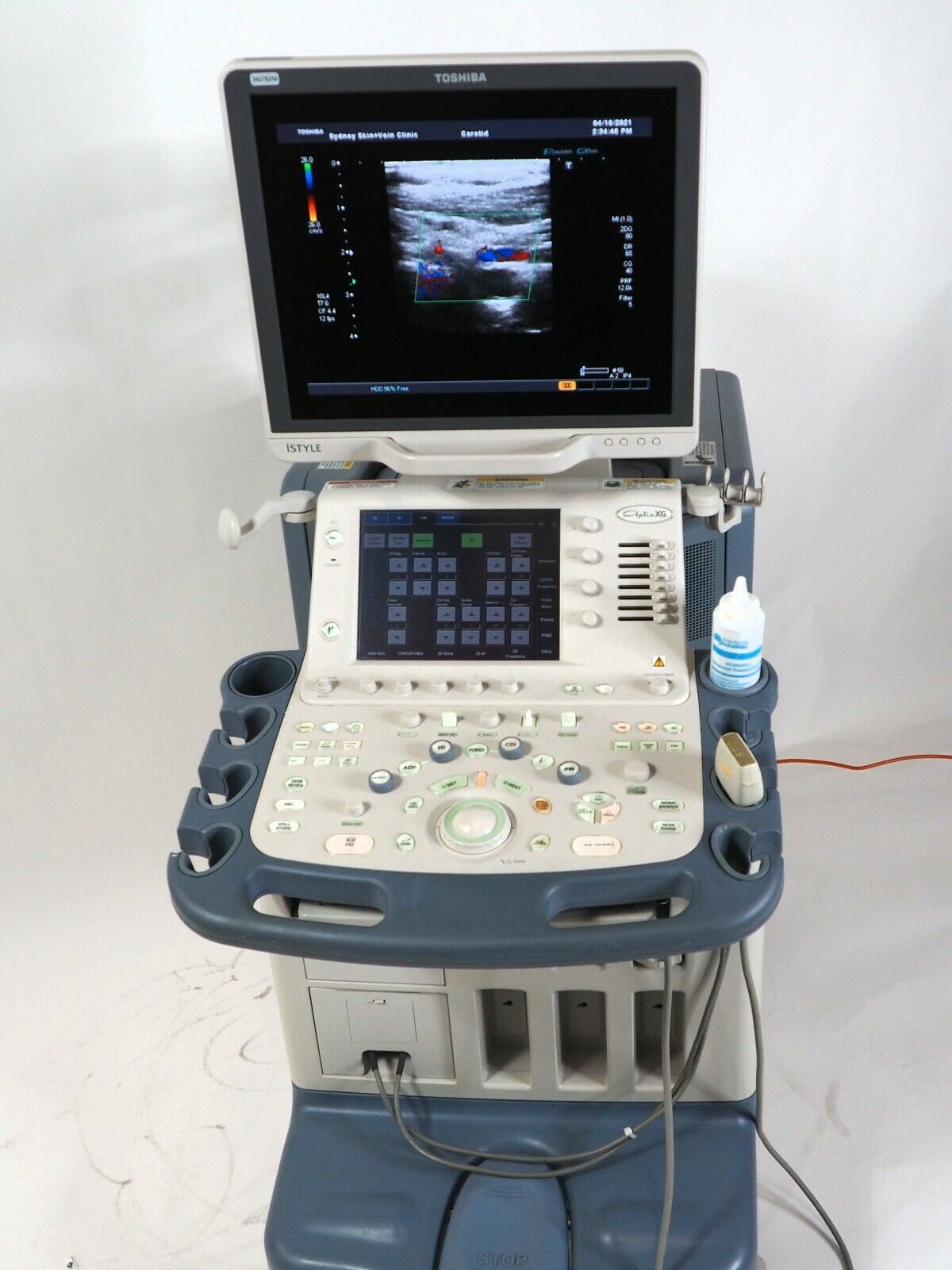 Toshiba Aplio XG Ultrasound with Probe in excellent condition. DIAGNOSTIC ULTRASOUND MACHINES FOR SALE