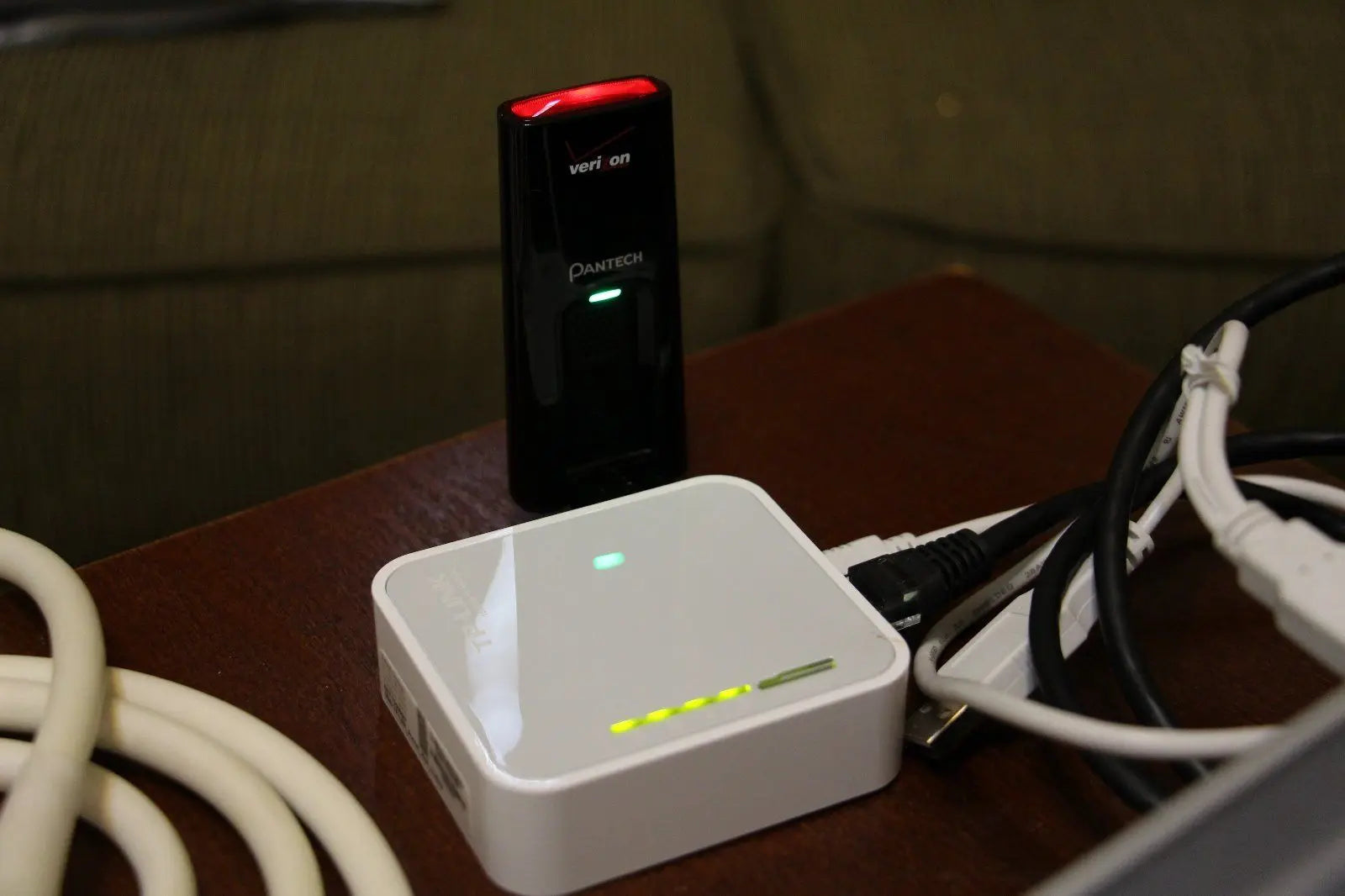 Portable Ultrasound Machine GE LOGIQ i 2007 with 2 Transducers DIAGNOSTIC ULTRASOUND MACHINES FOR SALE