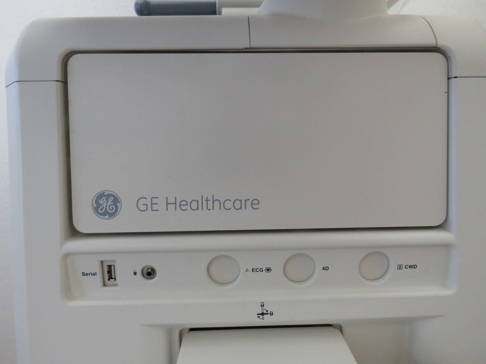 2008 GE LOGIQ P5 Ultrasound System with 3.5C Transducer & Printer DIAGNOSTIC ULTRASOUND MACHINES FOR SALE