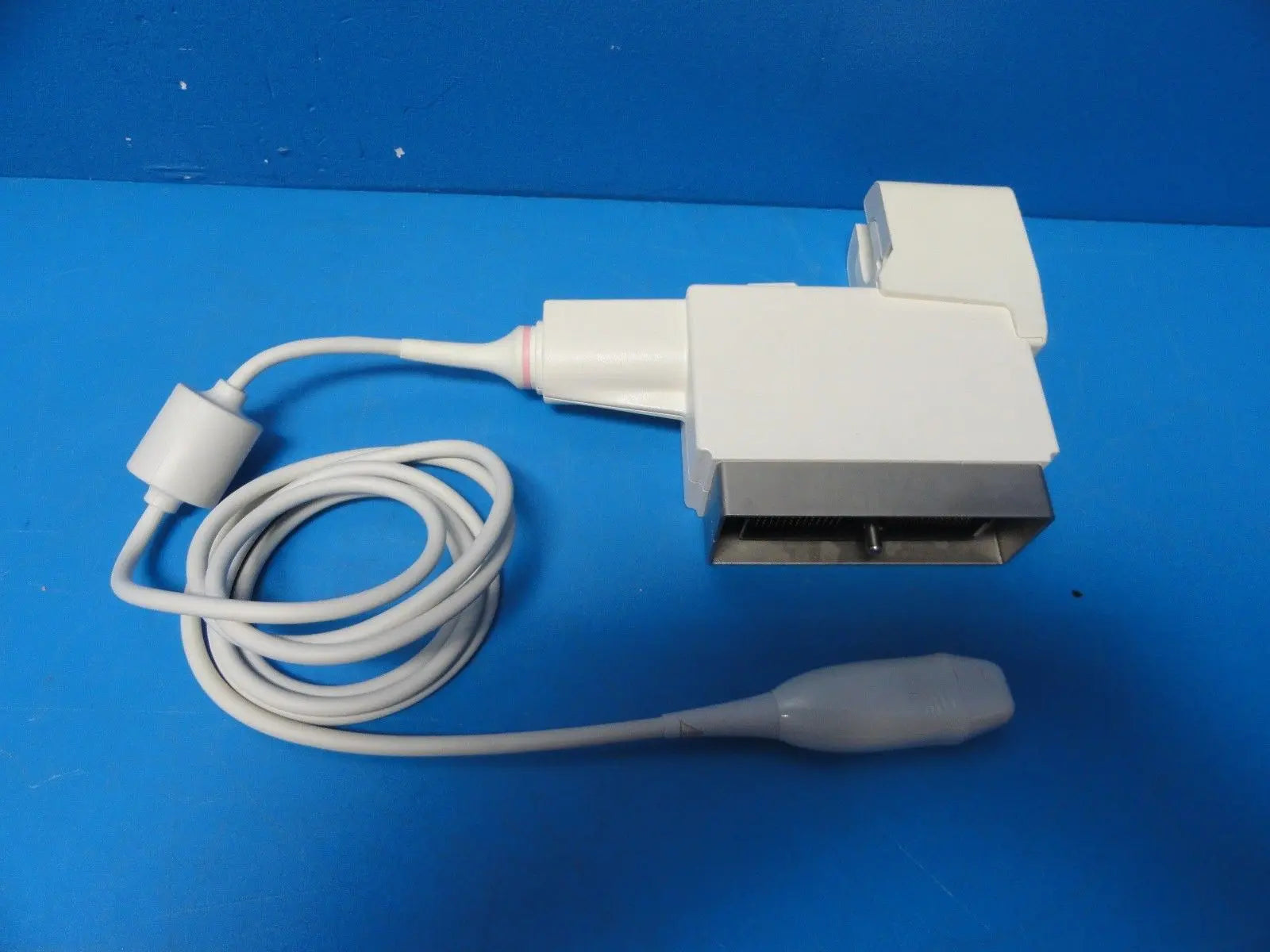 GE 8S Sector Ultrasound Transducer W/ Hook For GE Logiq 700 P/N 2266327 (8559) DIAGNOSTIC ULTRASOUND MACHINES FOR SALE