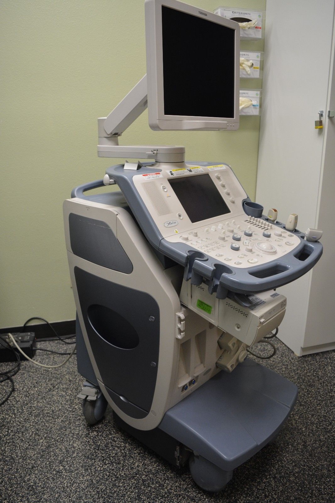 Toshiba Xario SSA-660A Ultrasound with THREE Probes – Excellent Condition!!! DIAGNOSTIC ULTRASOUND MACHINES FOR SALE